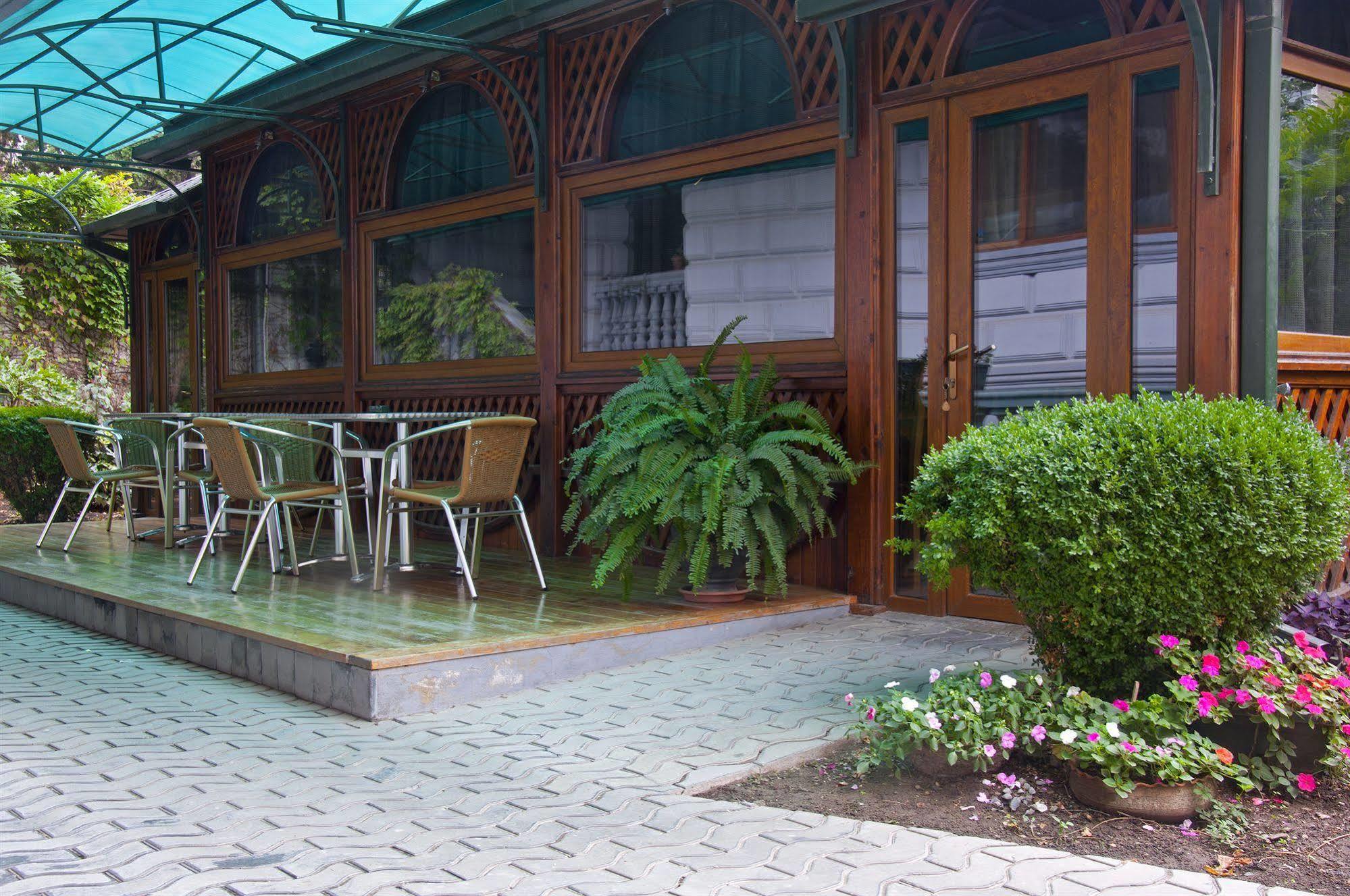 Tbilotel Tbilisi Exterior foto